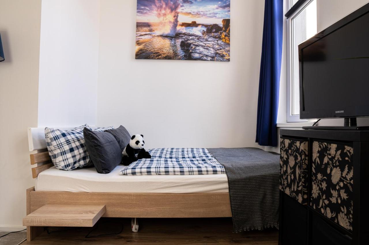 Fullhouse - Magdeburg - L36 Blue Apartment Esterno foto